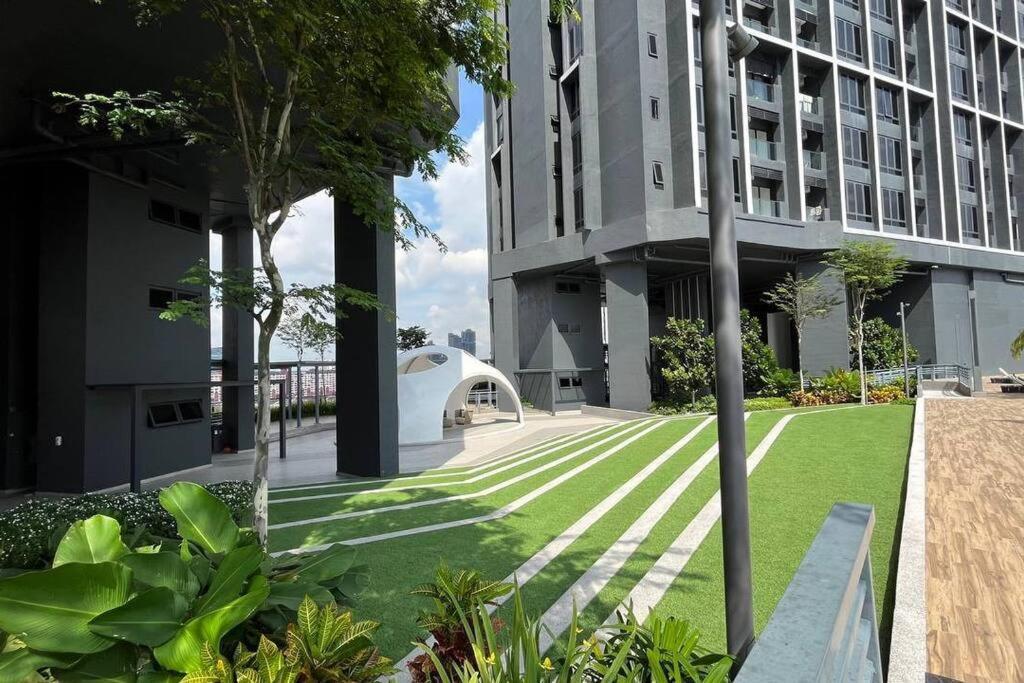 Mt Stay @ Aera Residence Petaling Jaya Buitenkant foto